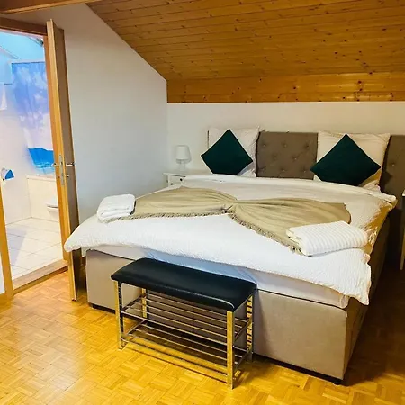 View Апартаменты Niederried bei Interlaken